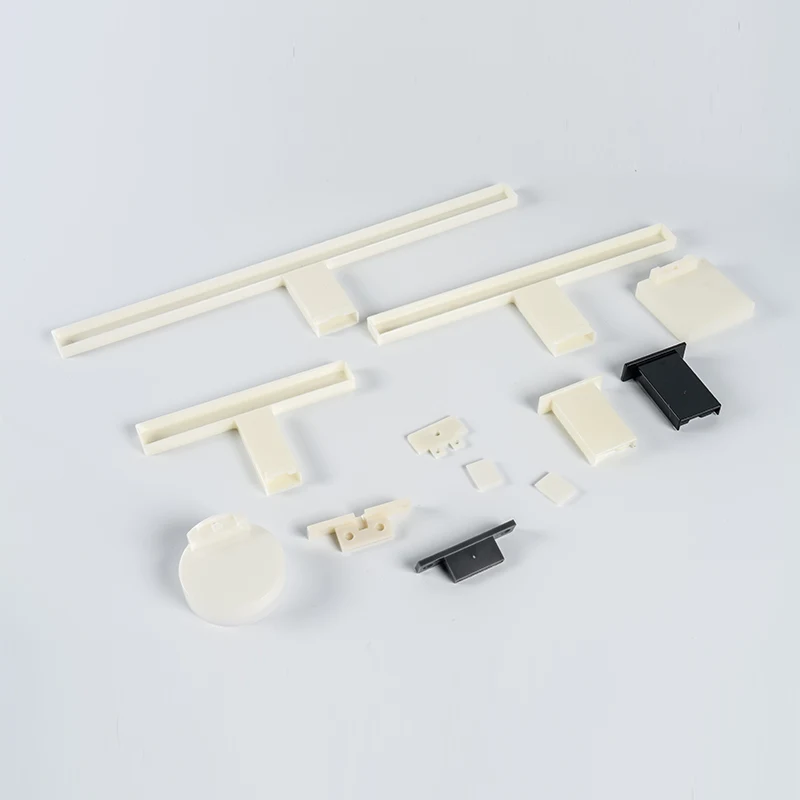 Accessori in plastica per illuminazione a LED