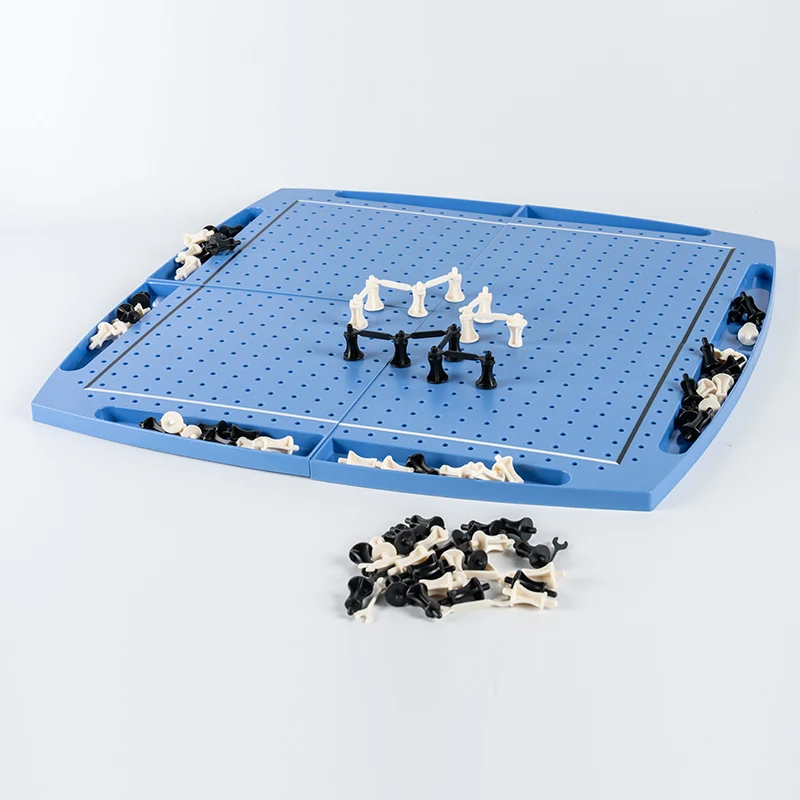Gioco da tavolo in plastica
